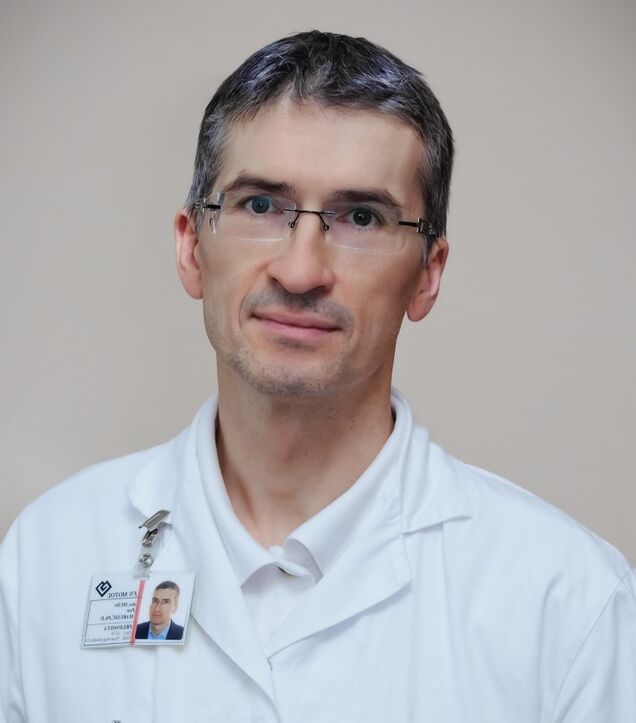 Doctor Dermatologist Šimon